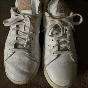 Classic Adidas Stan Smith Women's Casual Sneakers-Size 9